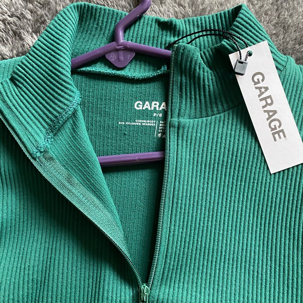 Garage, brand new